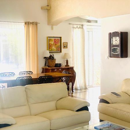 Villa Nîmes Extérieur photo