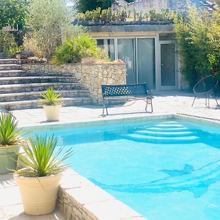 Villa Nîmes Extérieur photo