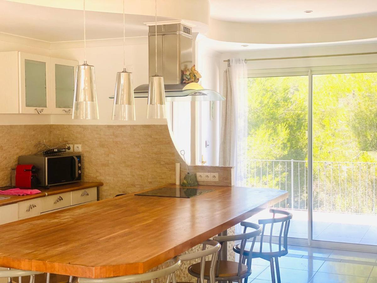 Villa Nîmes Extérieur photo
